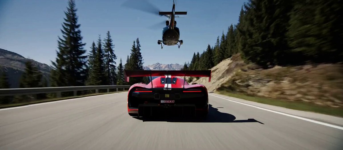Race car vs falling helicopter chase